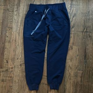 Figs Zamora six pocket jogger scrub pants